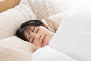 暑さに負けない「良質な睡眠」と「休息」のコツ